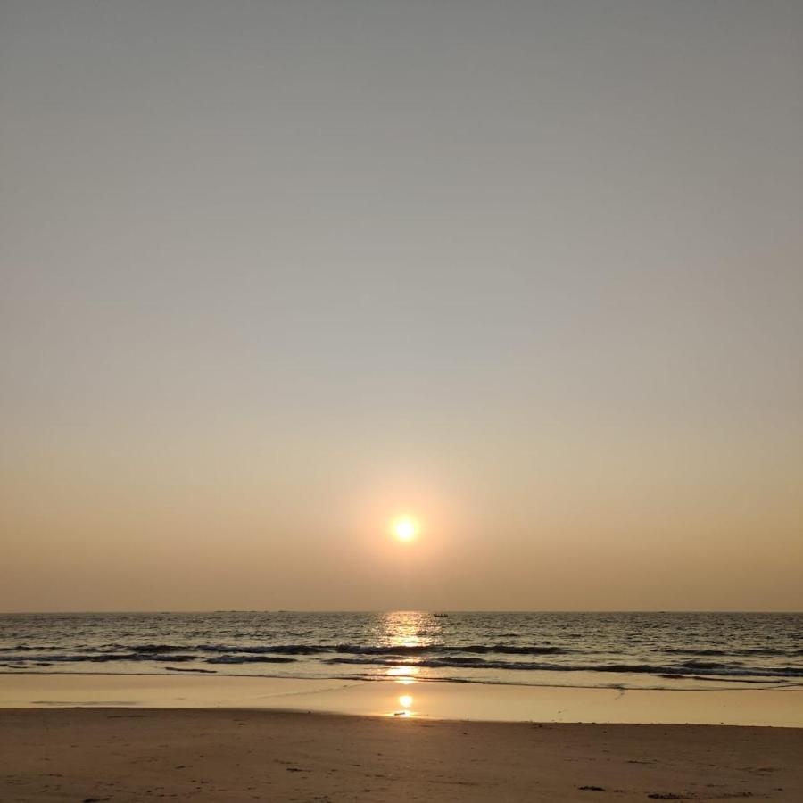 His Grace Sea View Cottages - Private Beach At Malpe Удупи Екстериор снимка